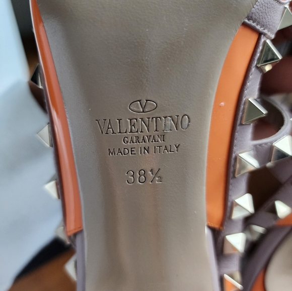 Valentino Garavani Rockstud Studded orange Leather Pumps Heels Size: 38.5 - Picture 7 of 9